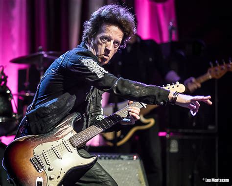 Willie nile - Willie Nile is a New York rock & roll singer/songwriter who emerged during the punk era and became an icon of D.I.Y. culture. Explore his songs, albums, and related …